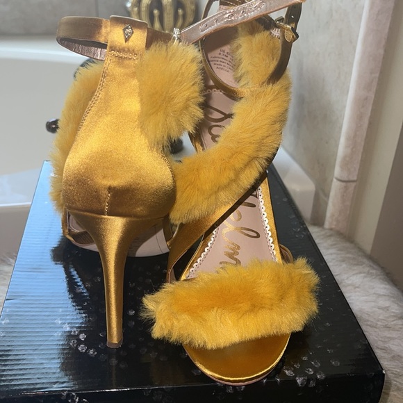 Sam Edelman Heels - Picture 7 of 10